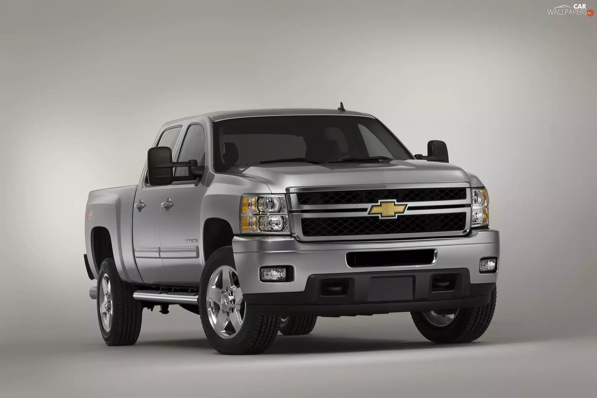 Front, powerful, dummy, Chevrolet Silverado