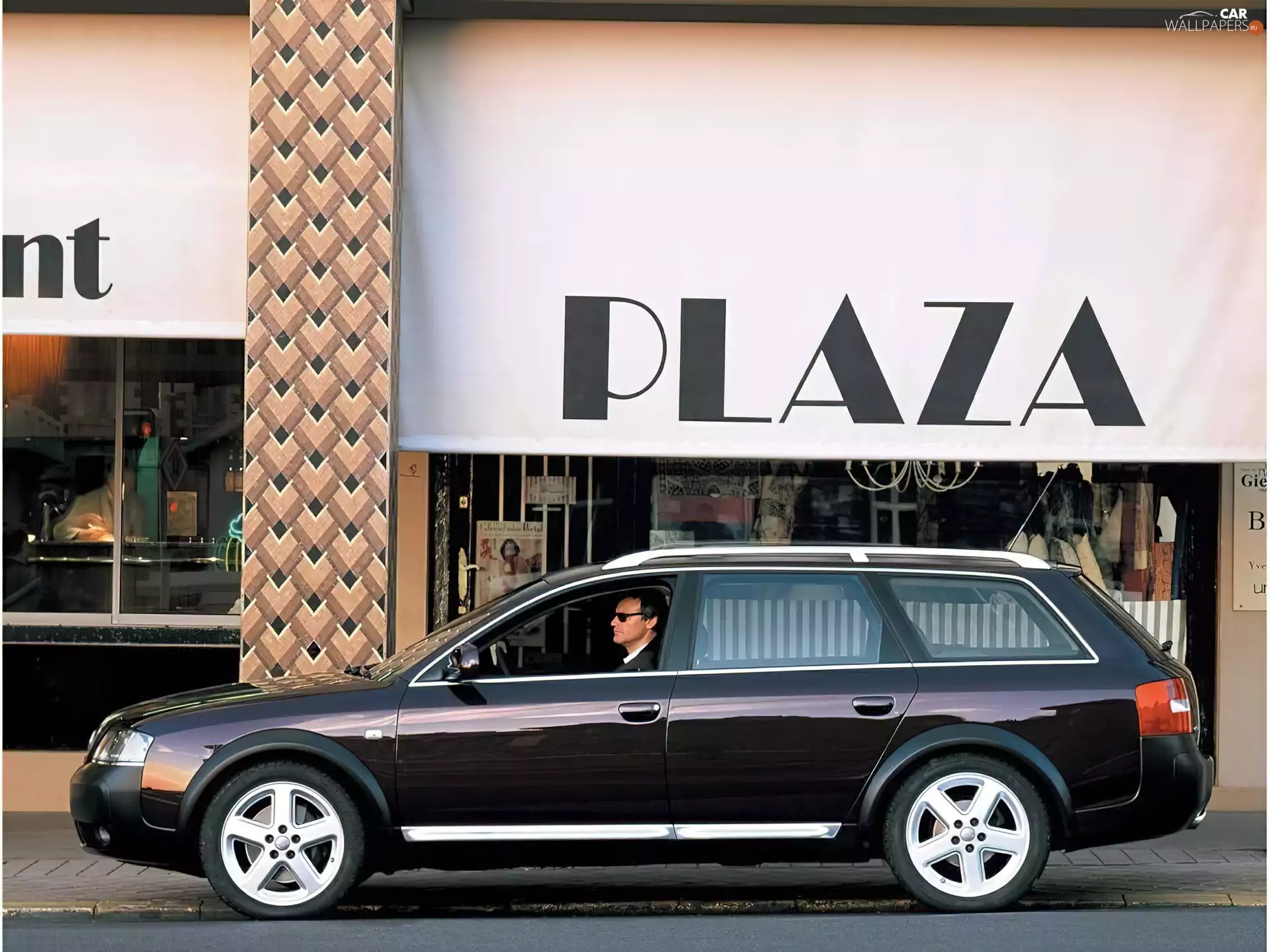 Audi Allroad, Left Profile