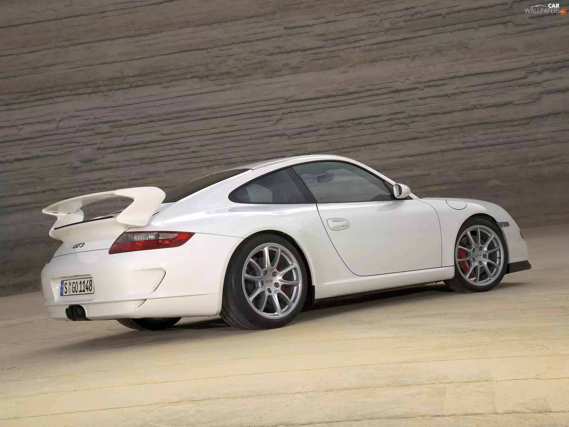 Porsche GT3, Right profile