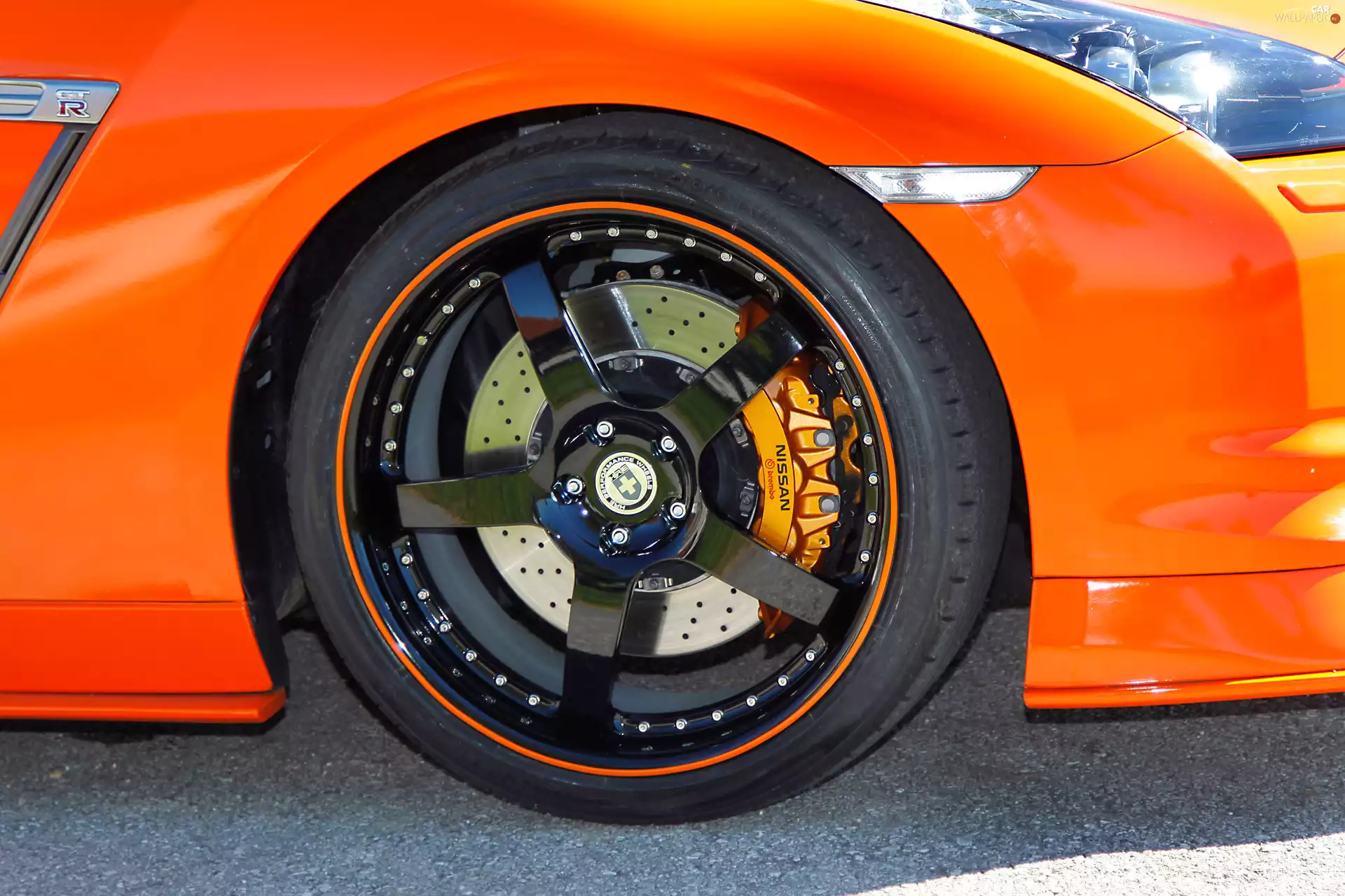 Brembo, Nissan GT-R Konigseder, grip