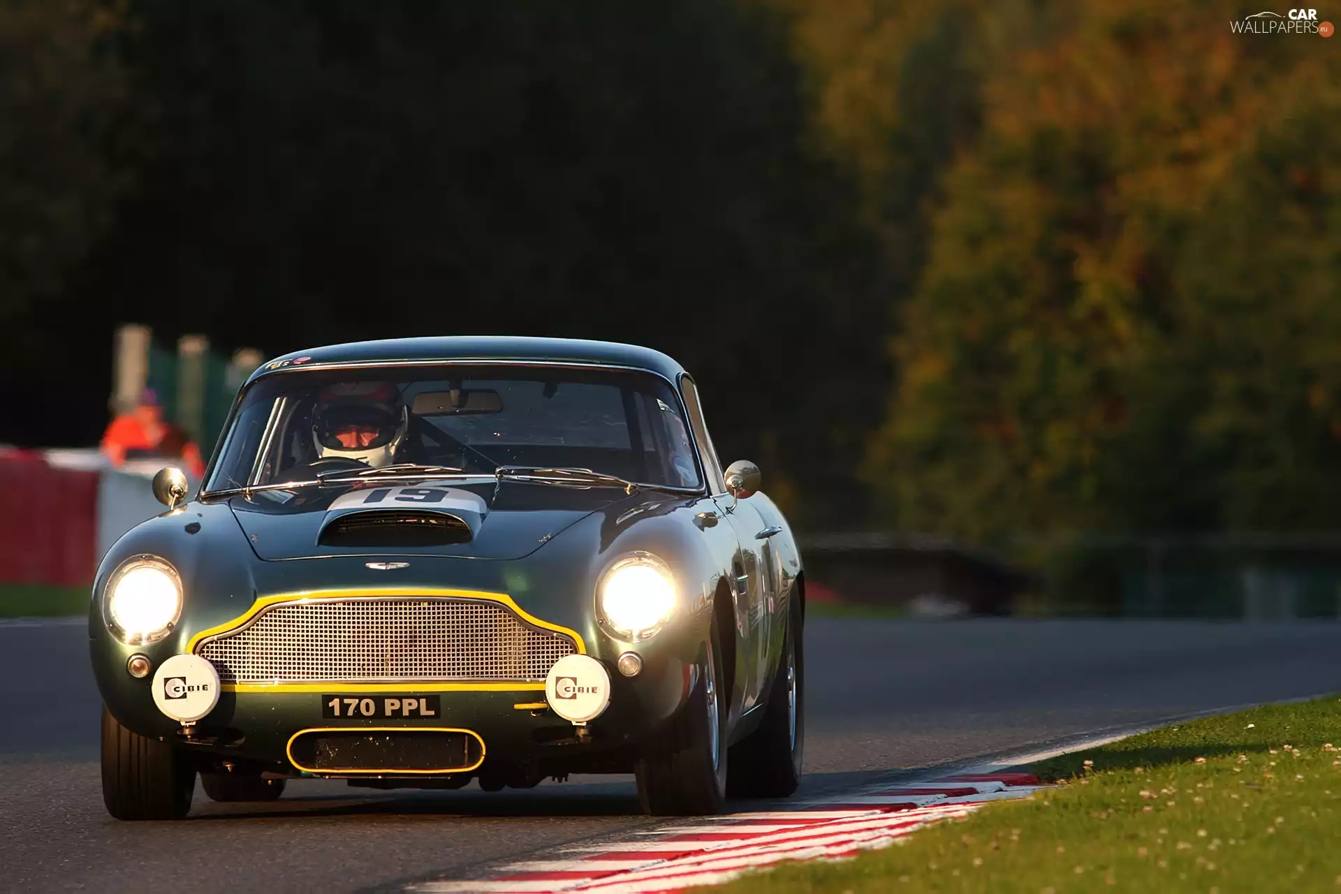 Aston Martin DB4, rally