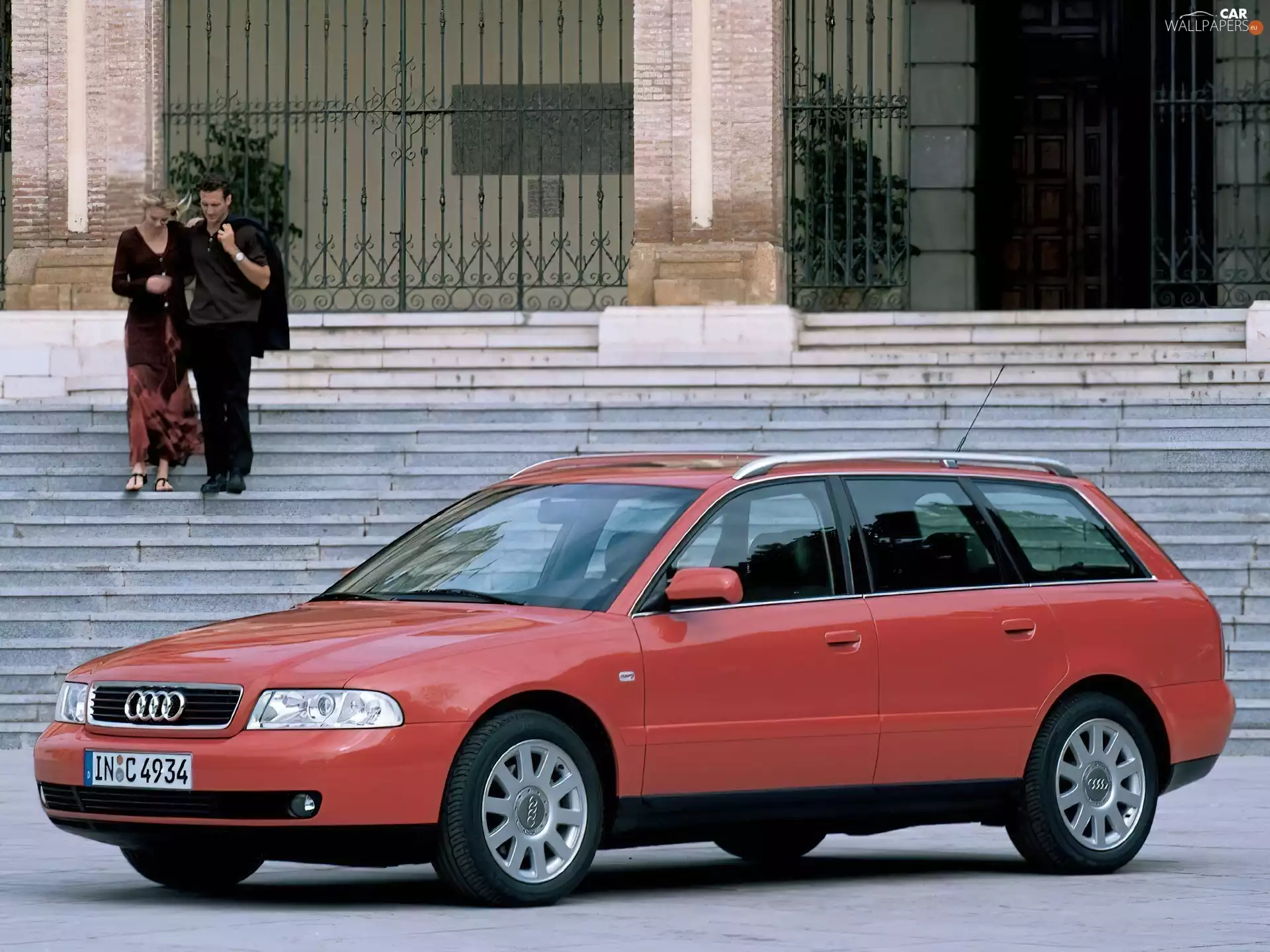 Red, Audi A4