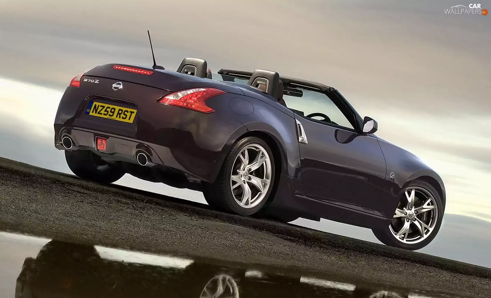 Back, Nissan 370Z Roadster