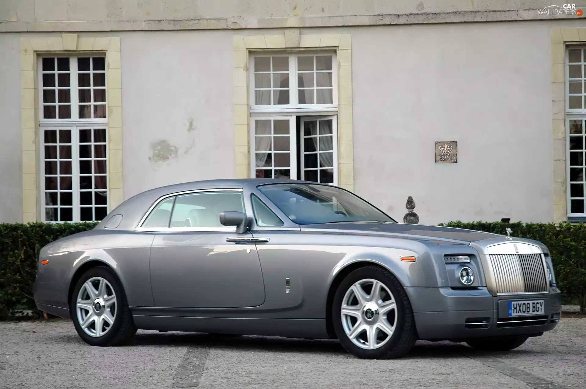 steely, Rolls-Royce Phantom Coupe
