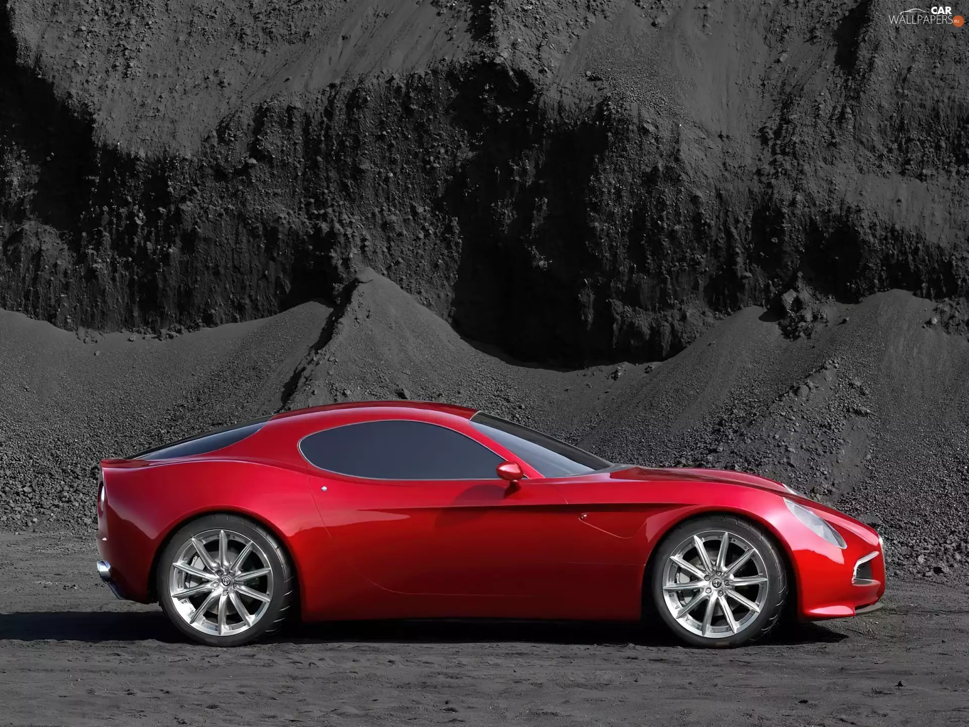 Alfa Romeo 8C, Left Profile
