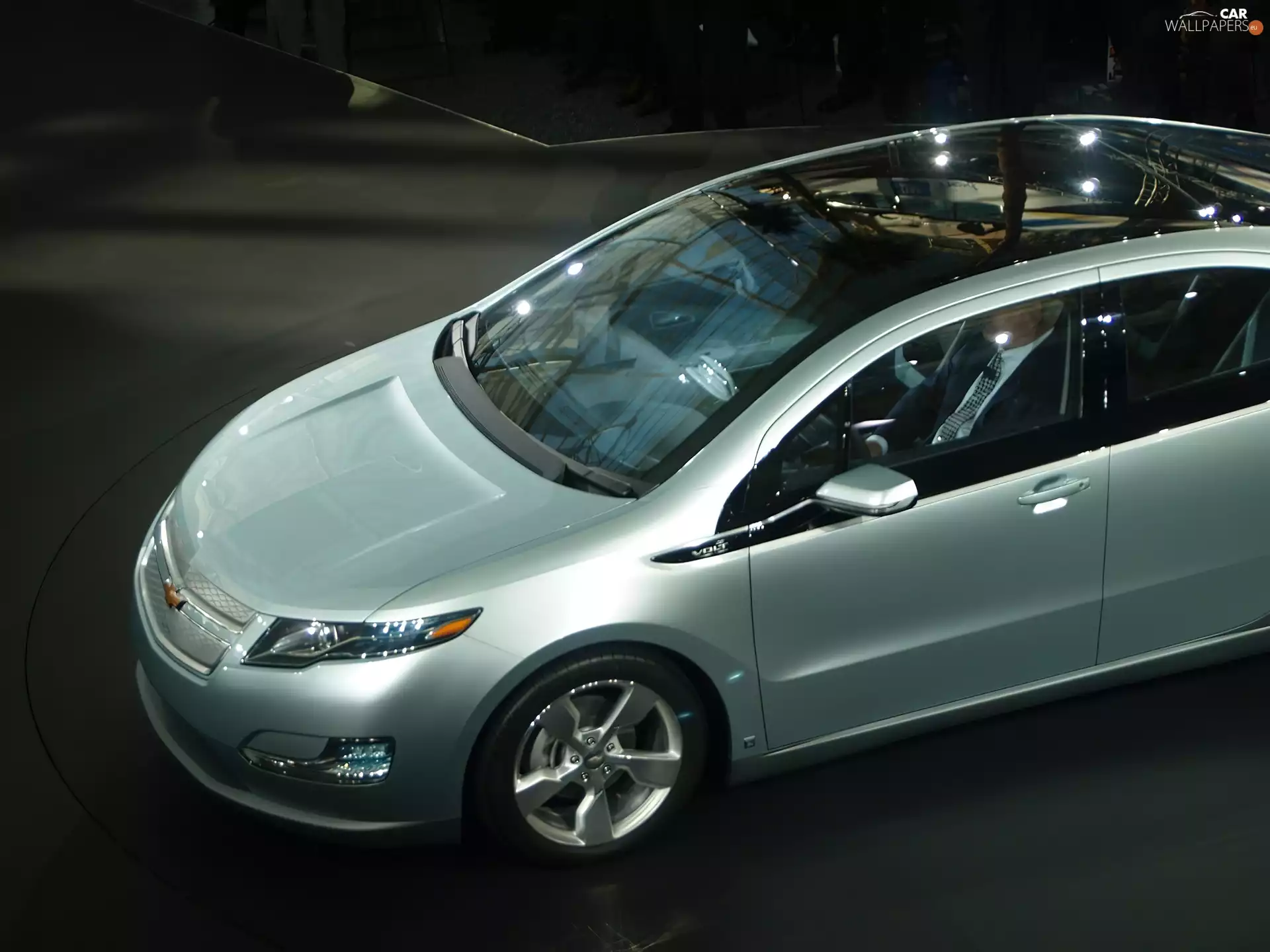 the roof, Chevrolet Volt, glass