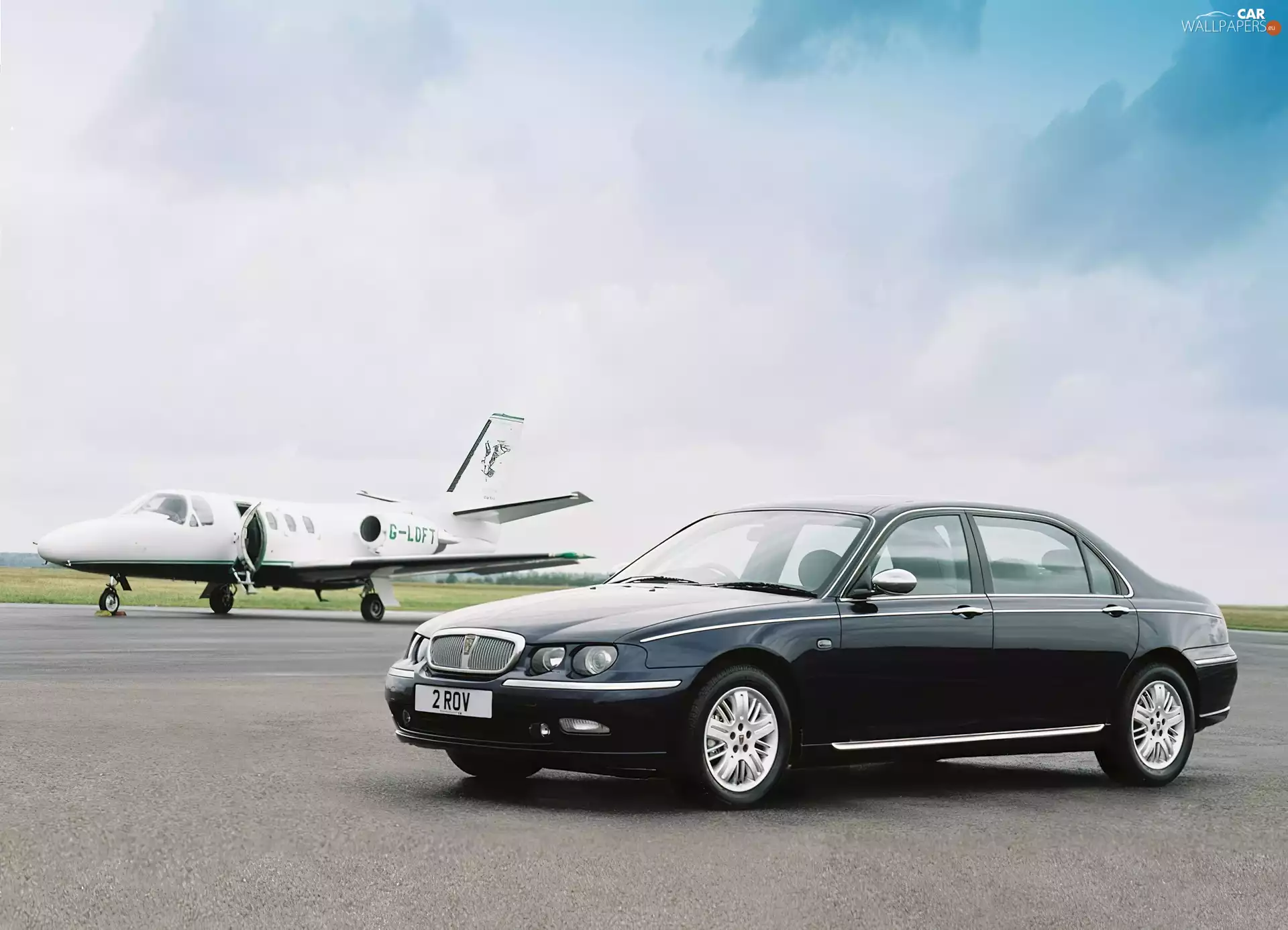 Rover 75, airport