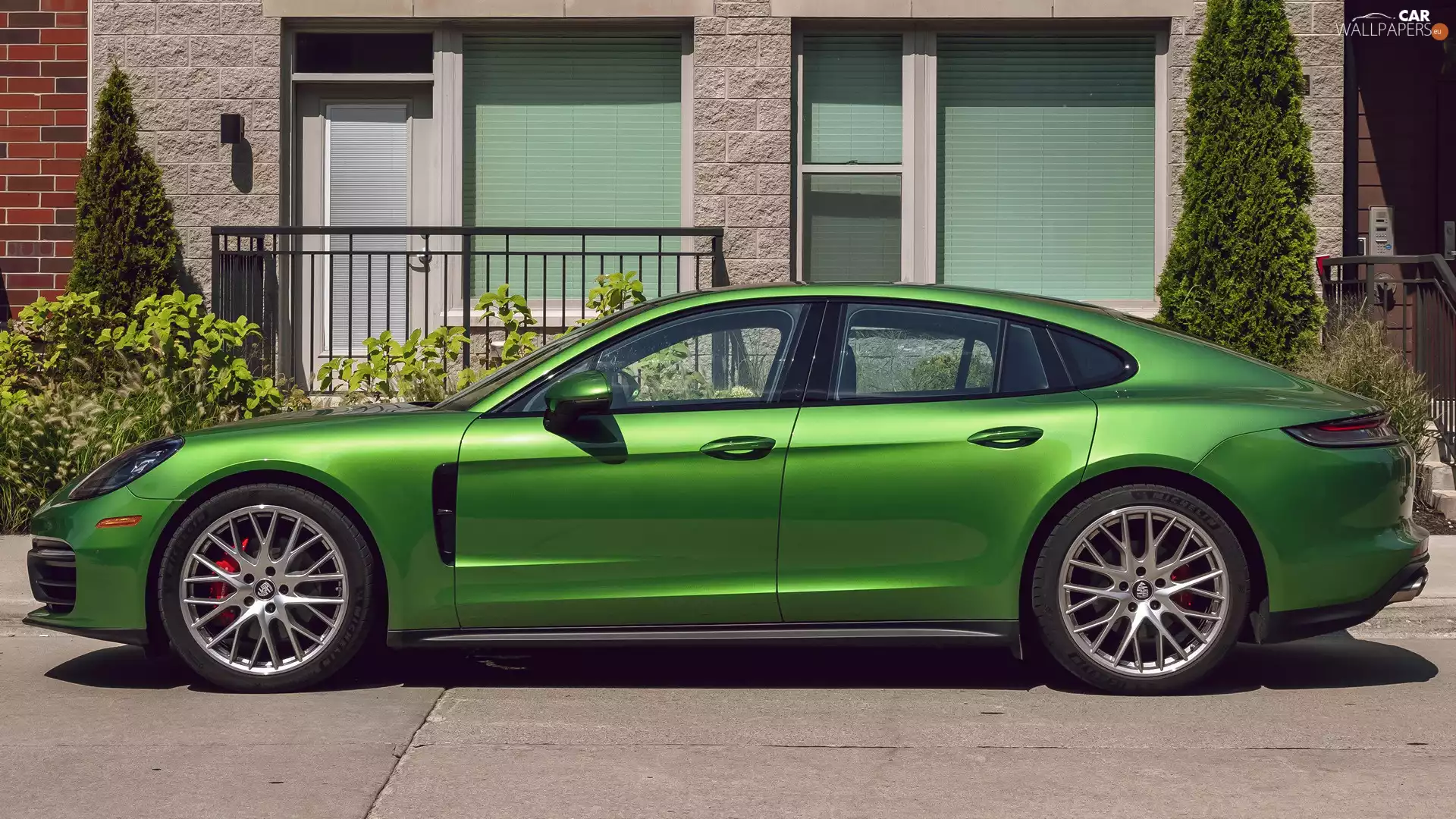 side, Porsche Panamera S, green ones