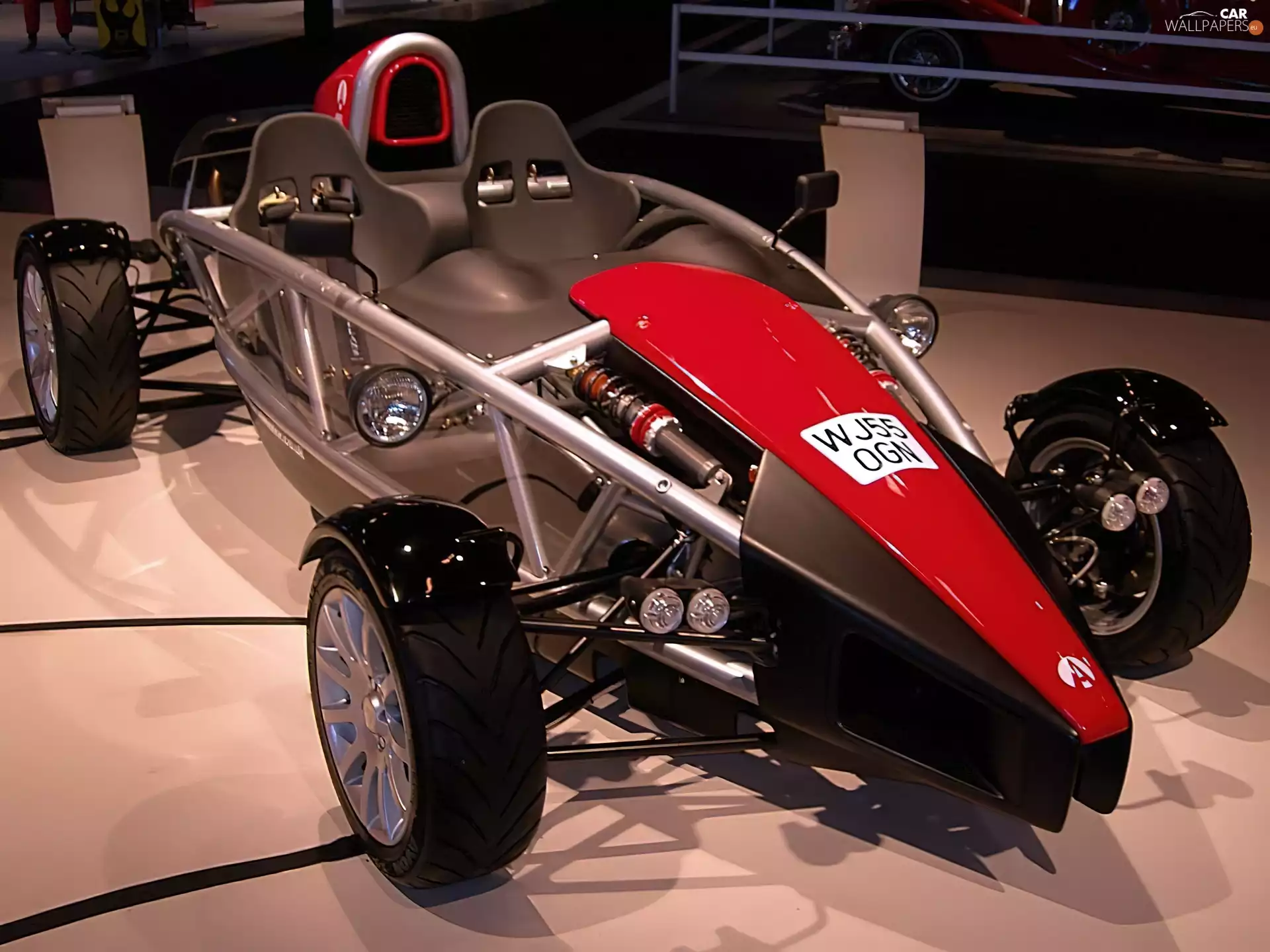 exhibition, Ariel Atom, saloon