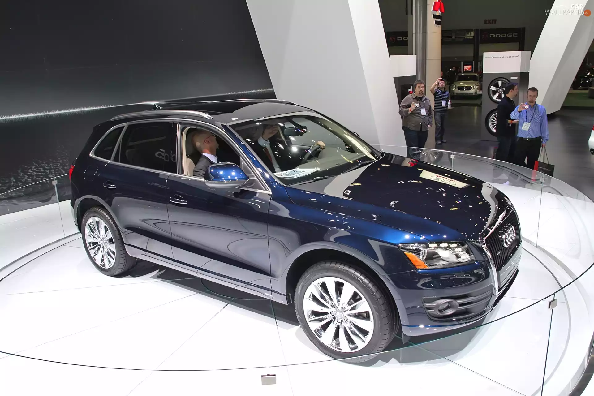 presentation, Audi Q5, saloon