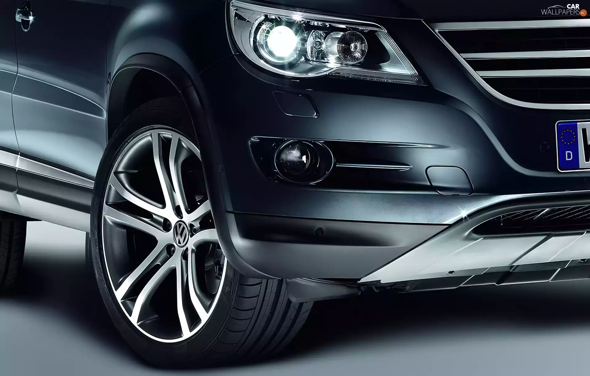 Parked, Volkswagen Tiguan, Sensors