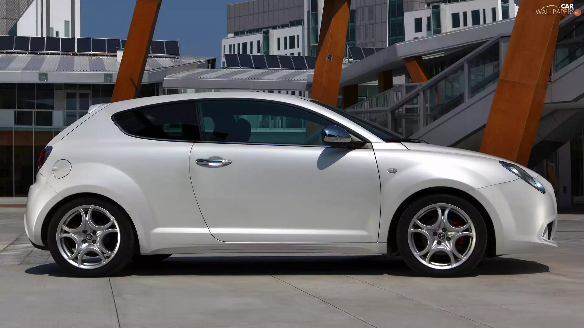 Alfa Romeo MiTo, side