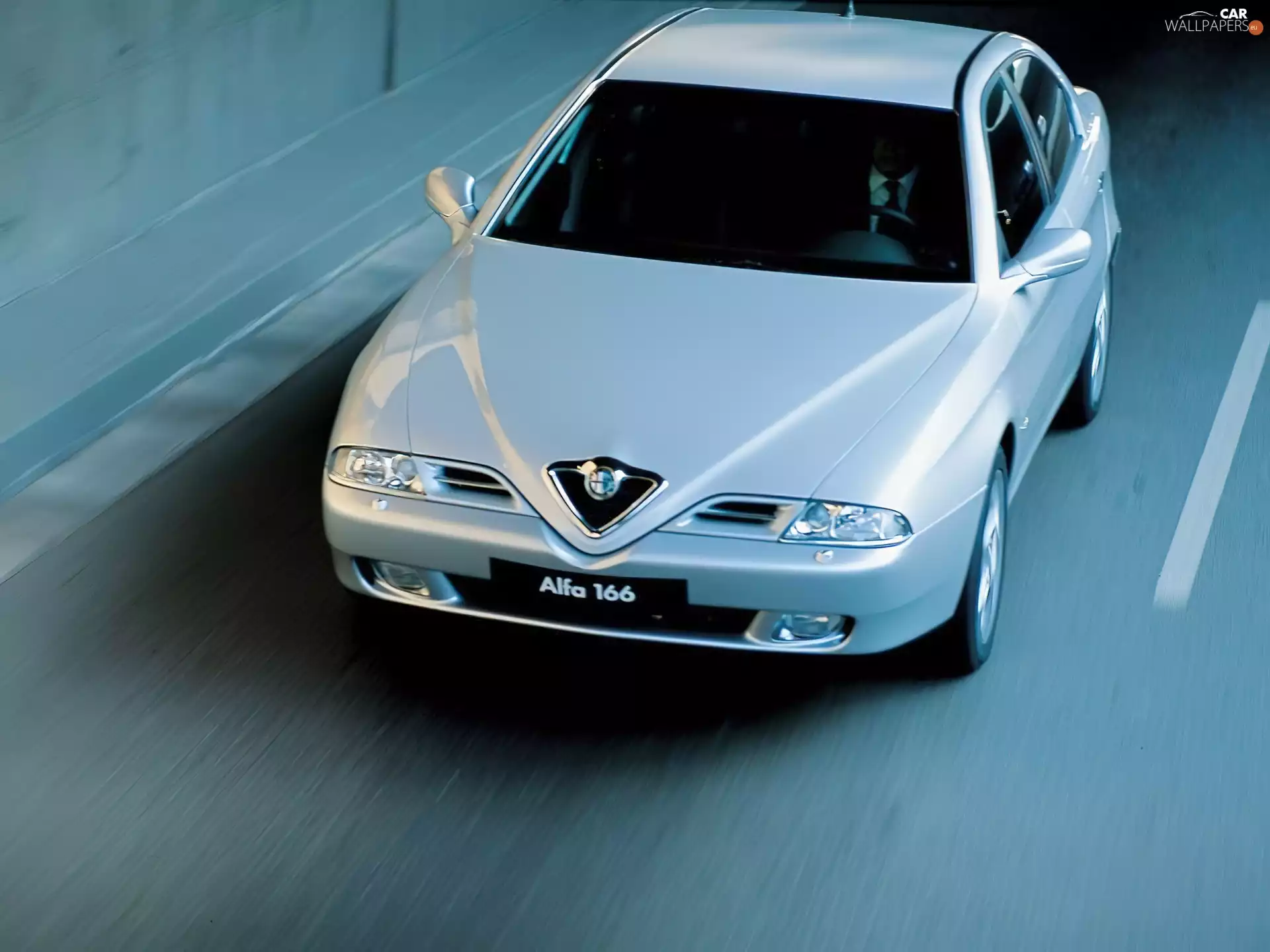 Toyota Silver, Alfa Romeo 166