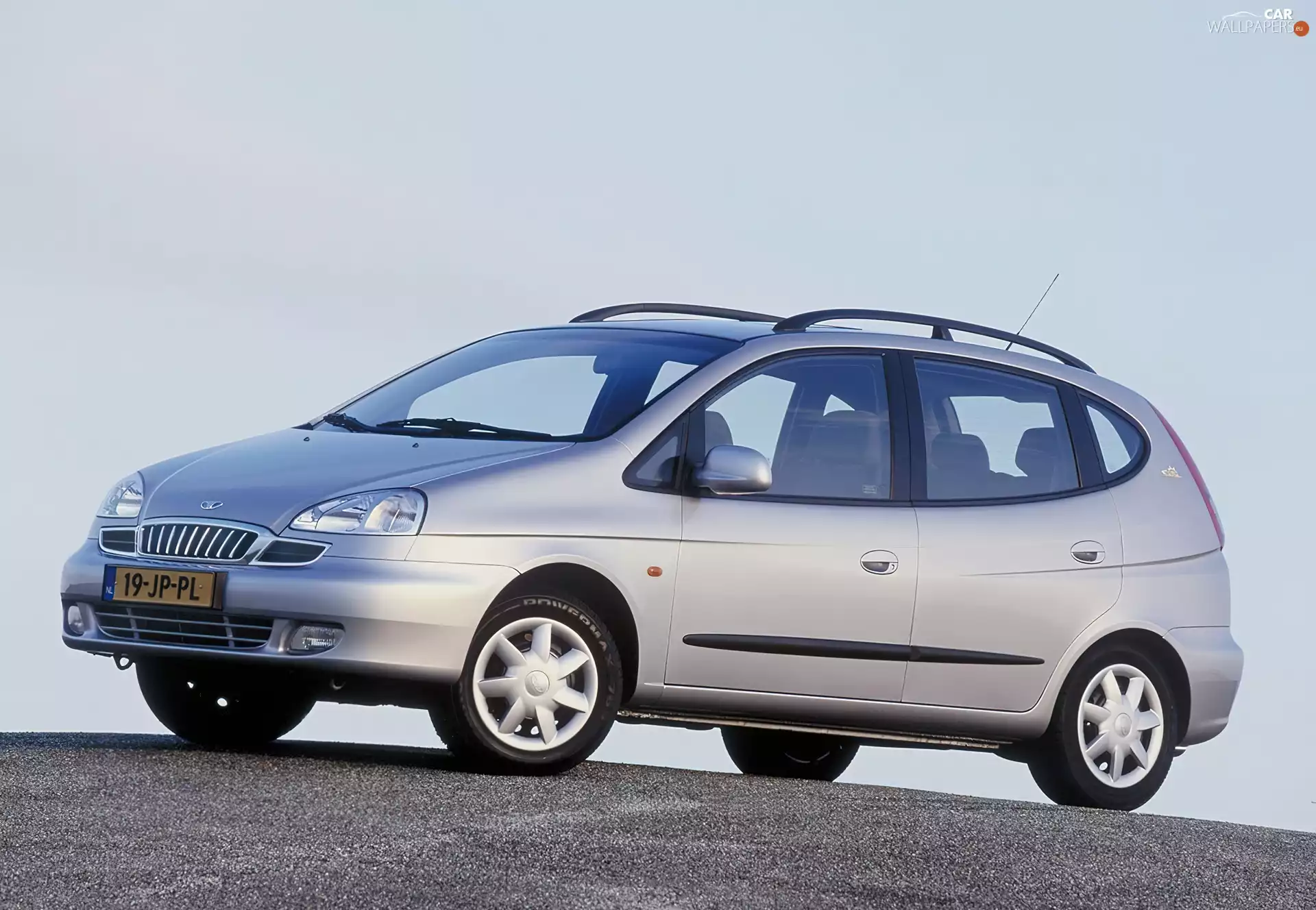 Silver, Daewoo Tacuma