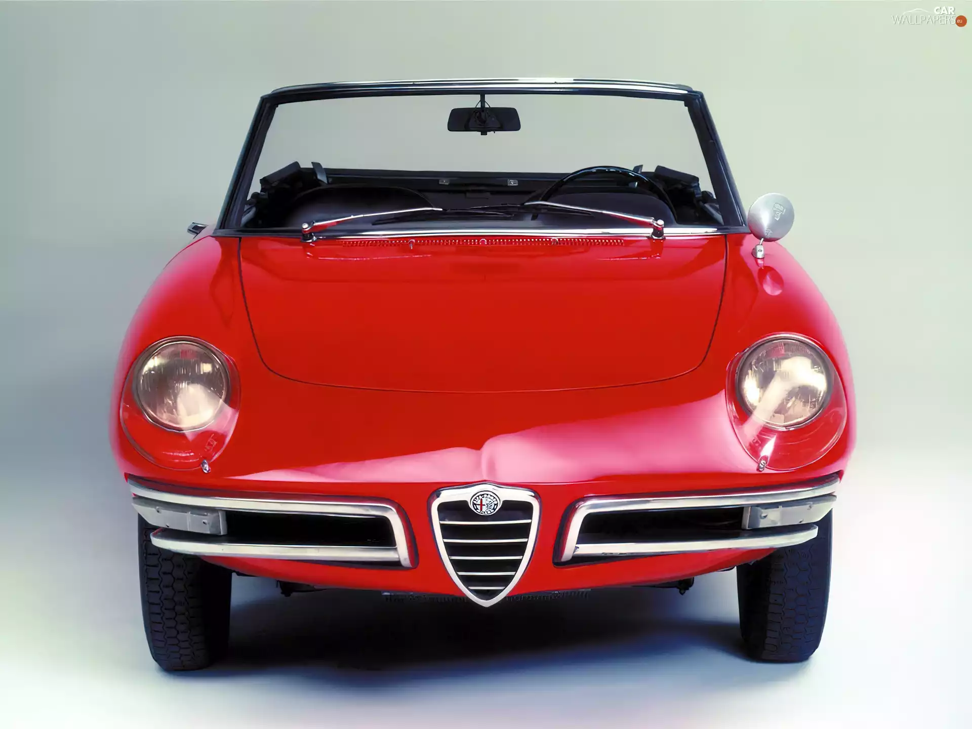 Front, Alfa Romeo Spider