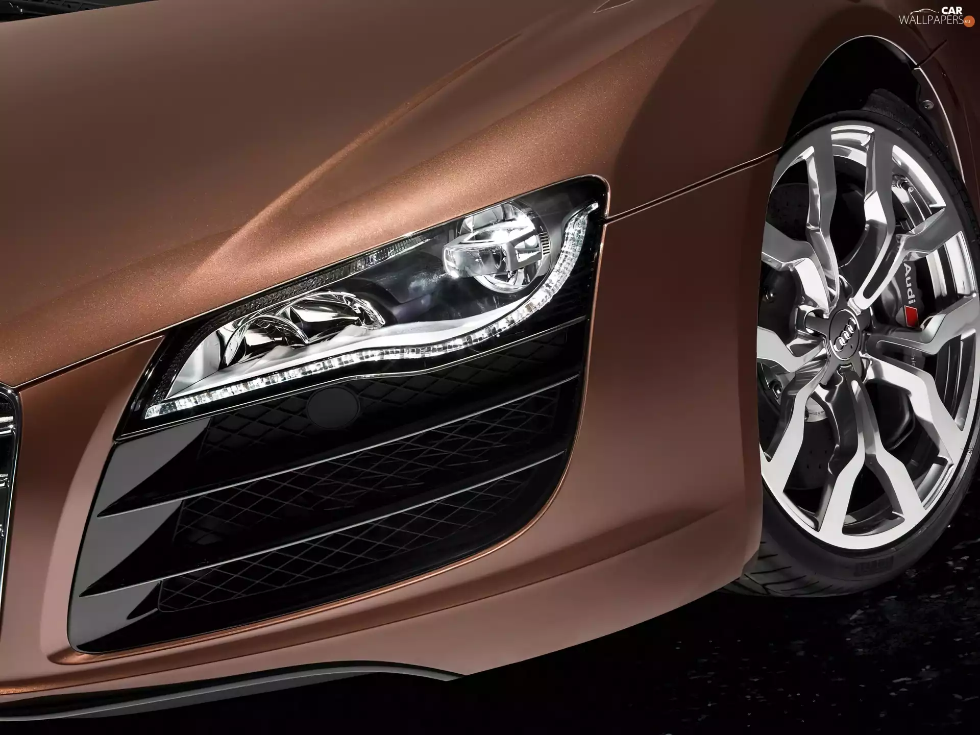 Audi R8 Spyder, spotlight