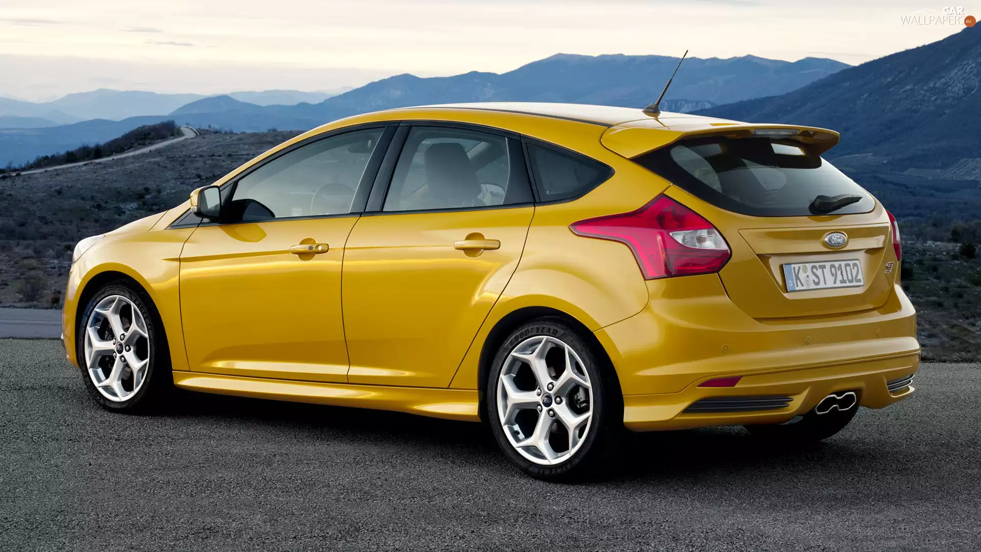 Yellow, Ford Focus ST