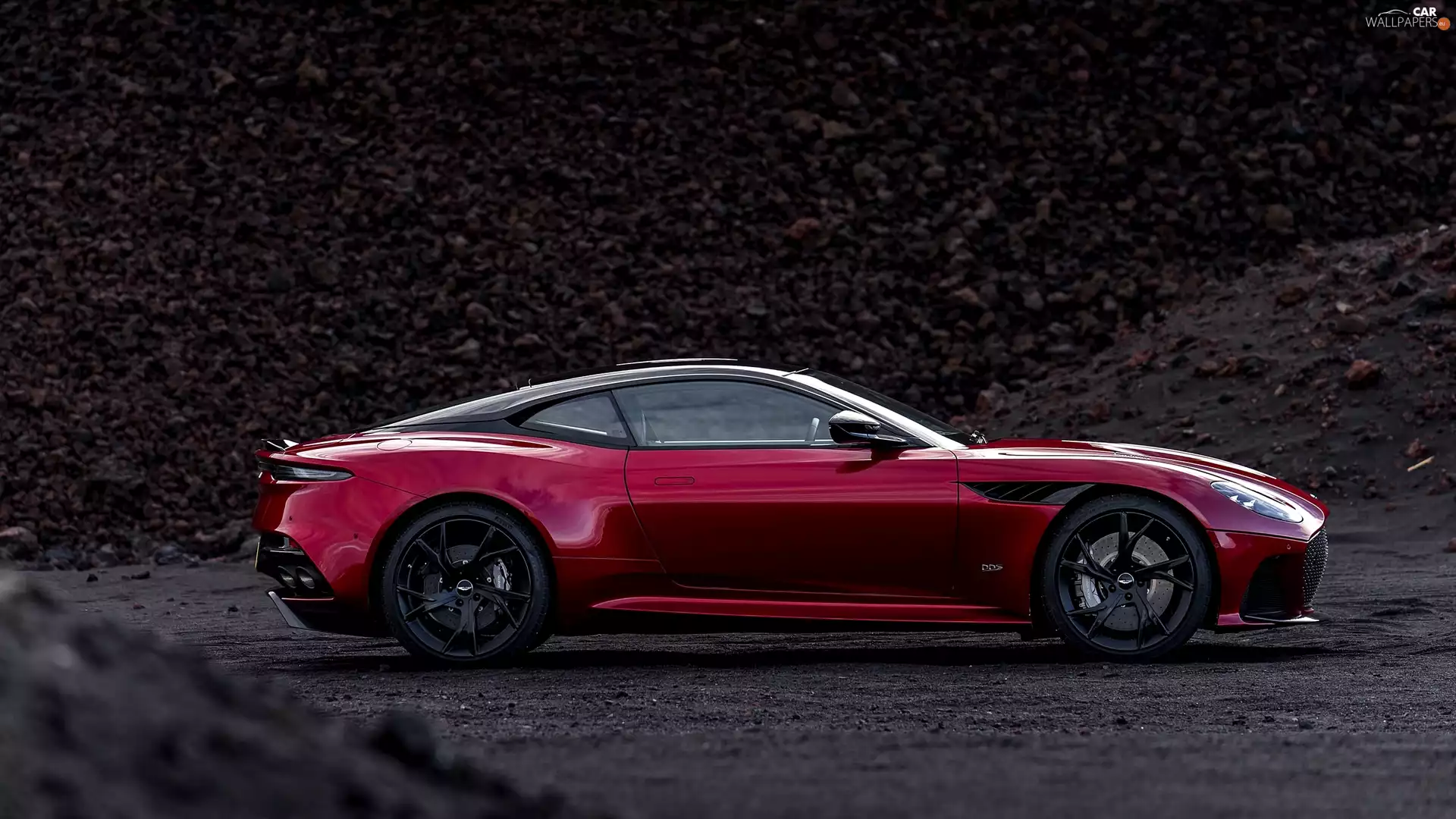 Aston Martin DBS Superleggera