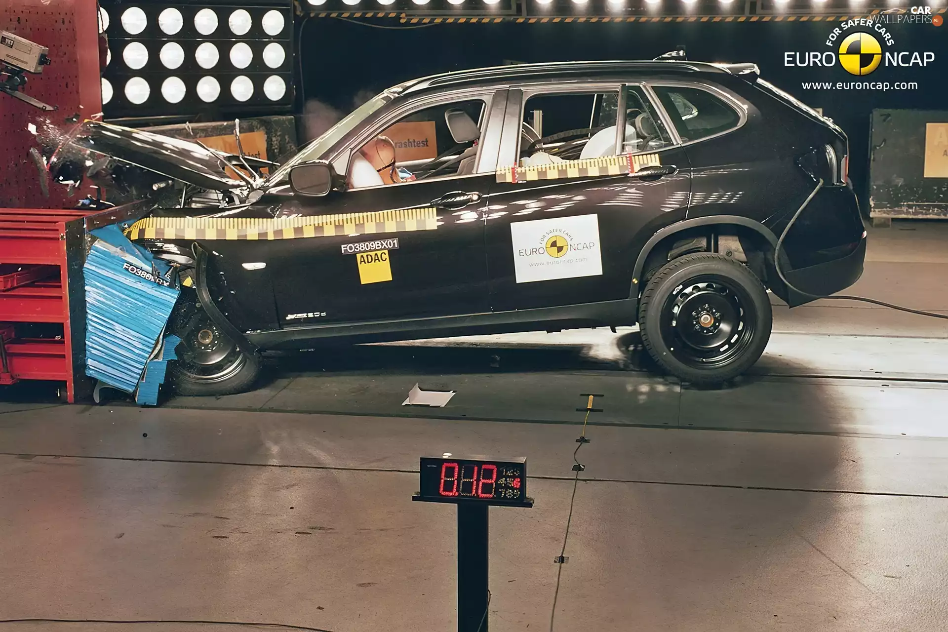 Crash, BMW X1, tests