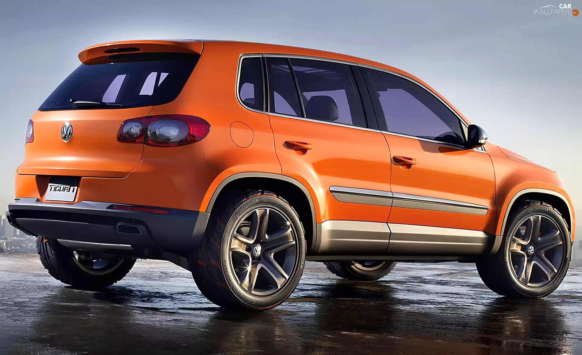 Volkswagen Tiguan, Orange, tires, black