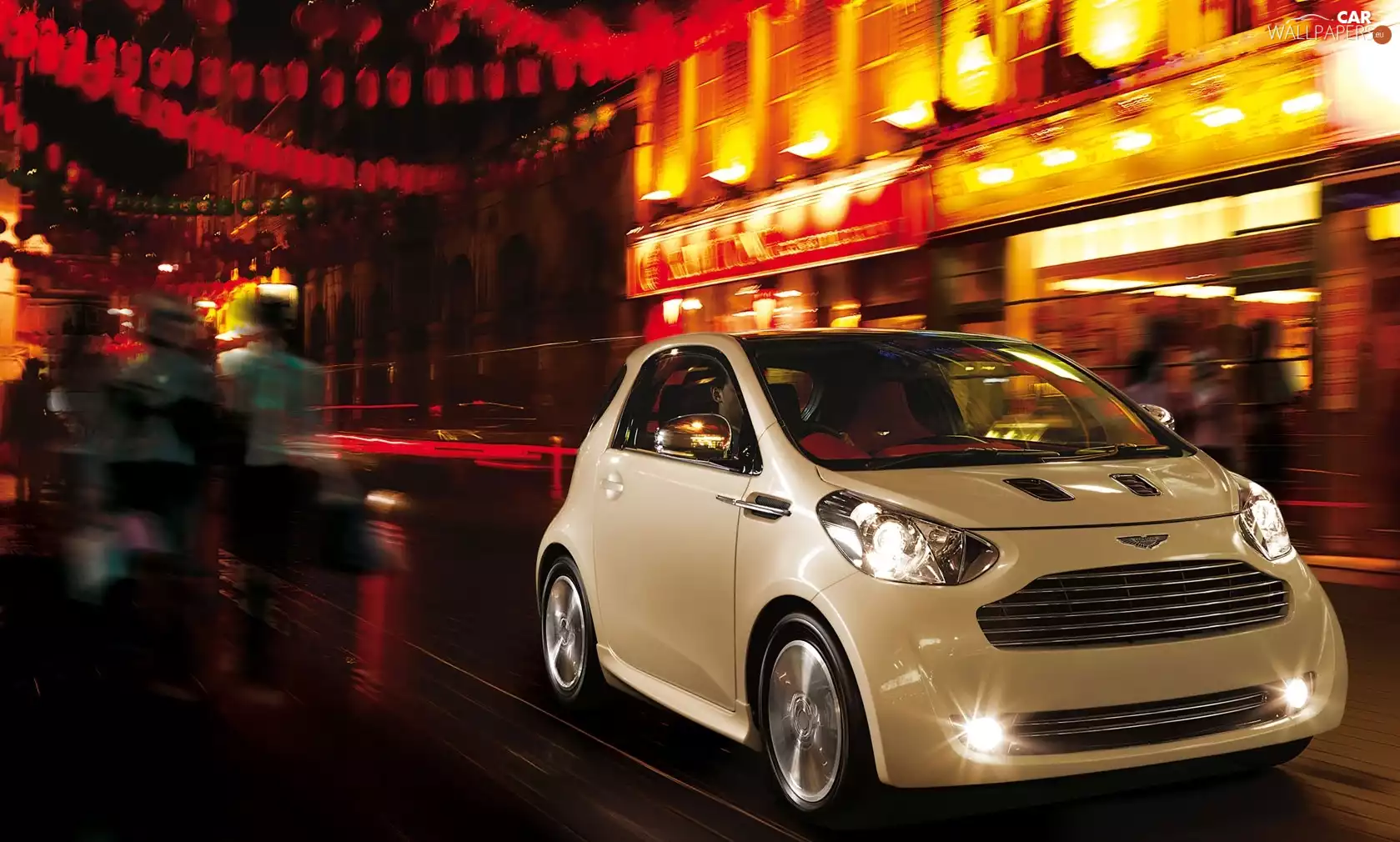 Aston Martin Cygnet, Town