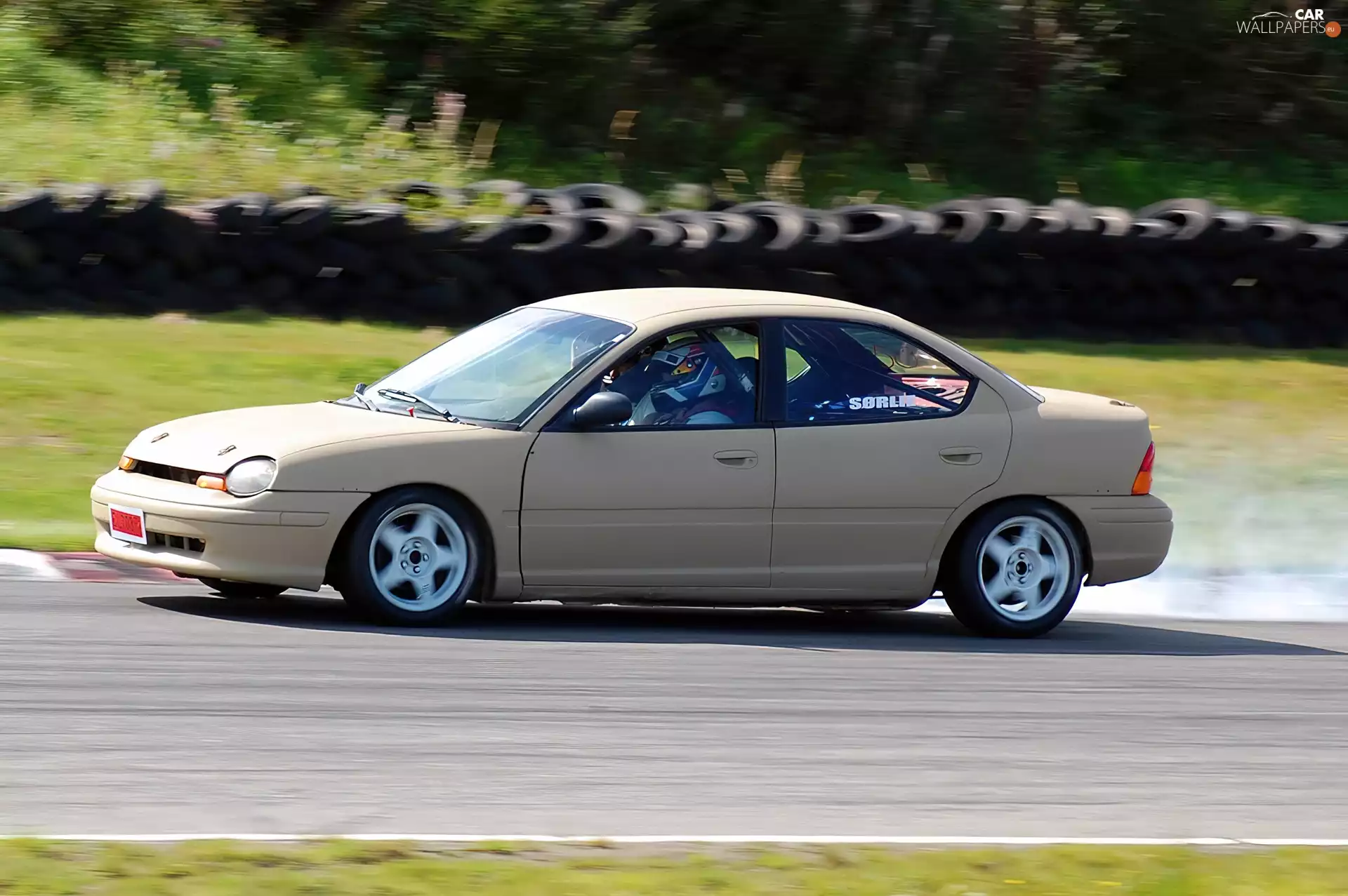 race, Chrysler Neon, track