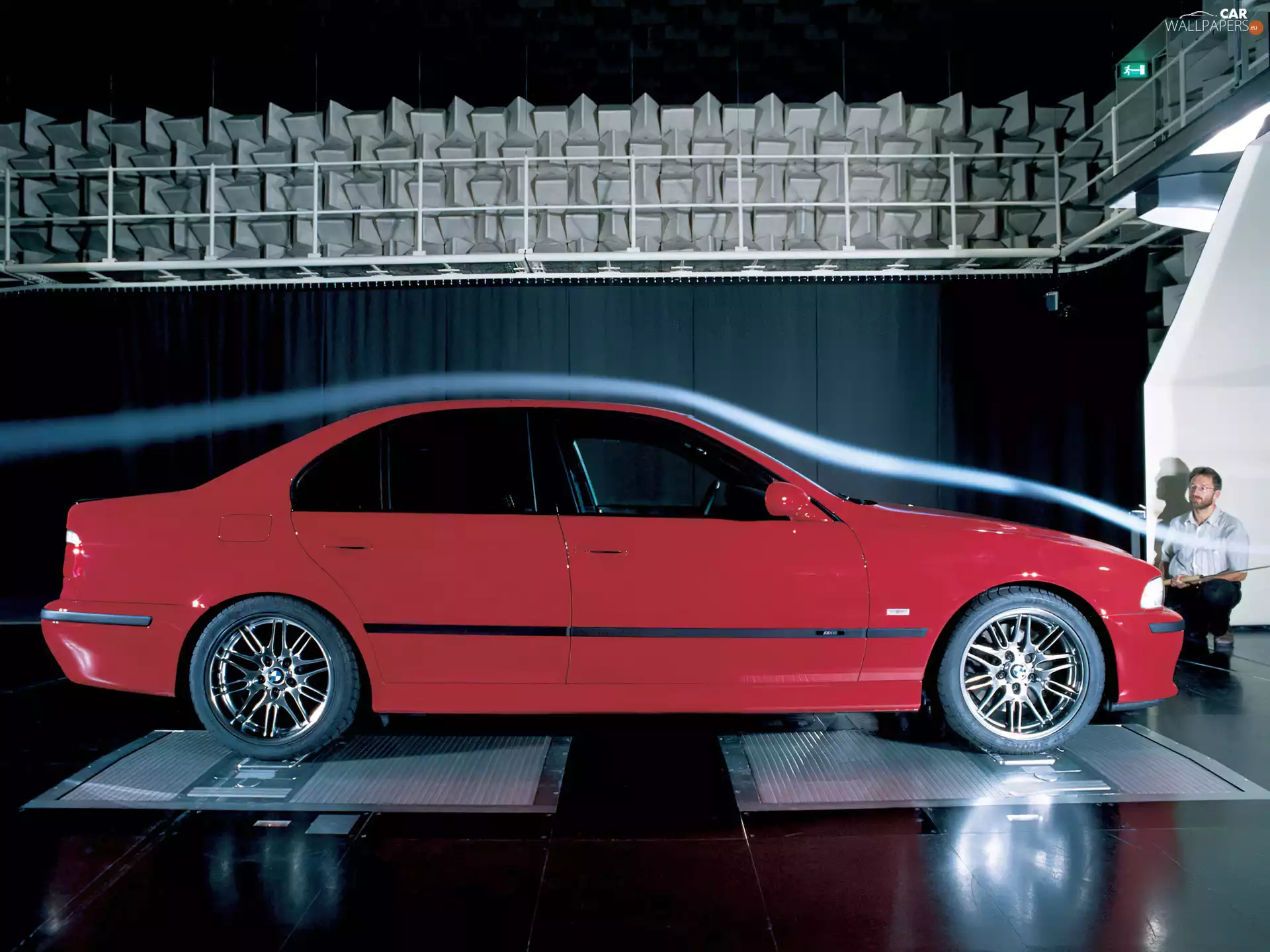 wind-tunnel, Red, BMW 5