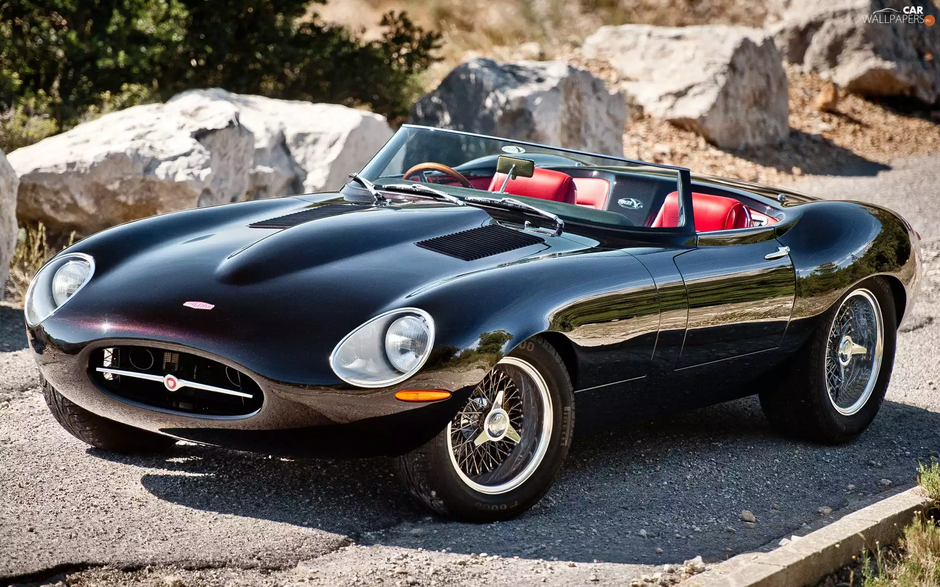 Black, Jaguar F-Type