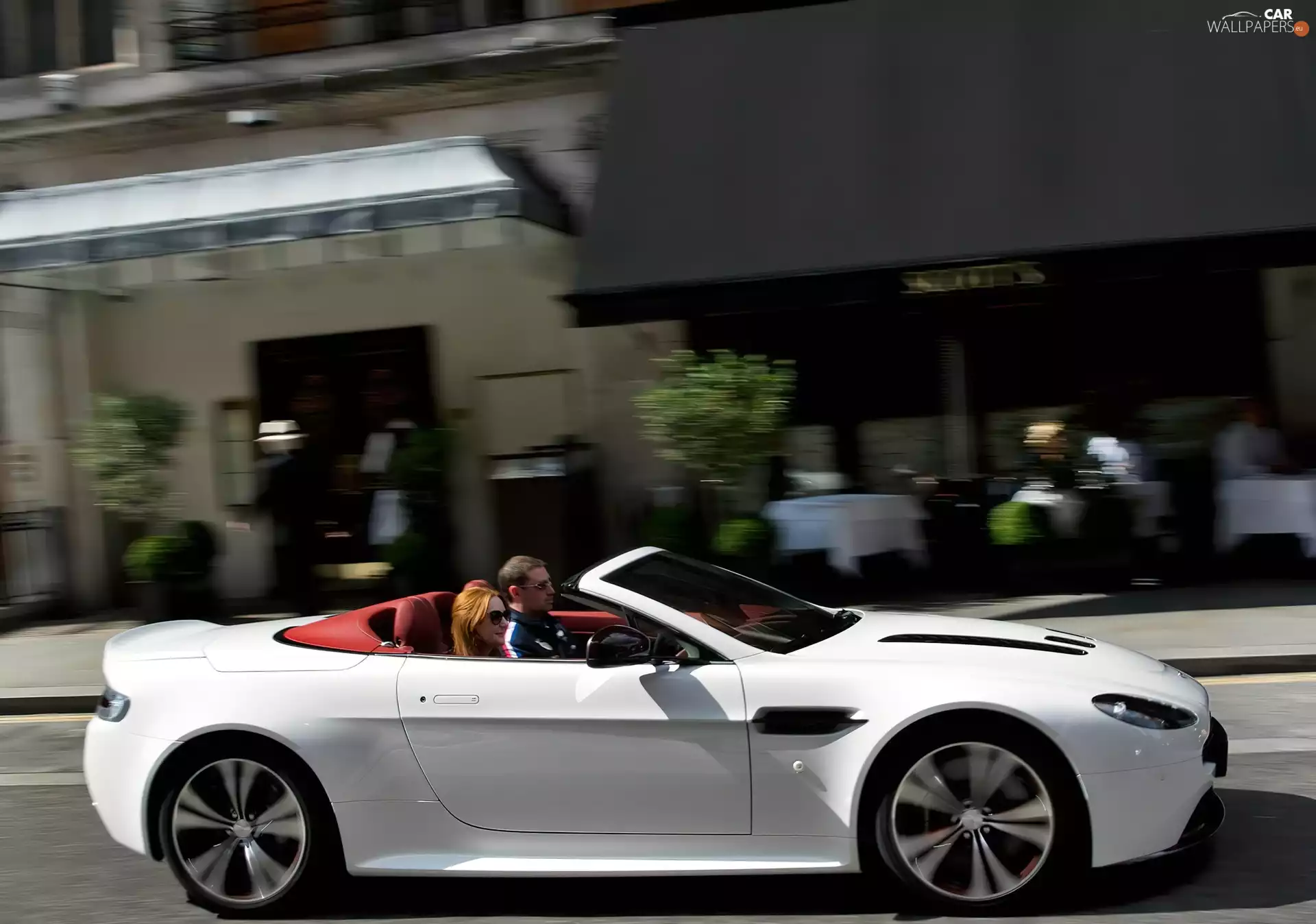 White, V12, Vantage, Aston Martin