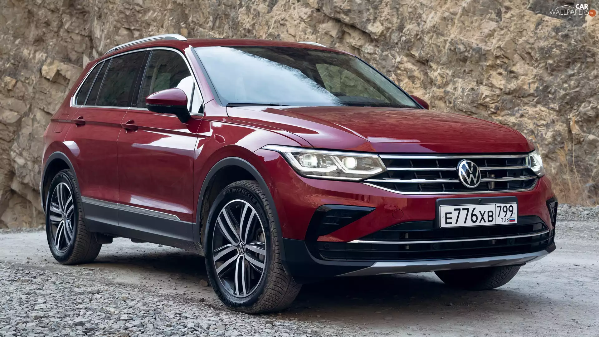 Volkswagen Tiguan, Front