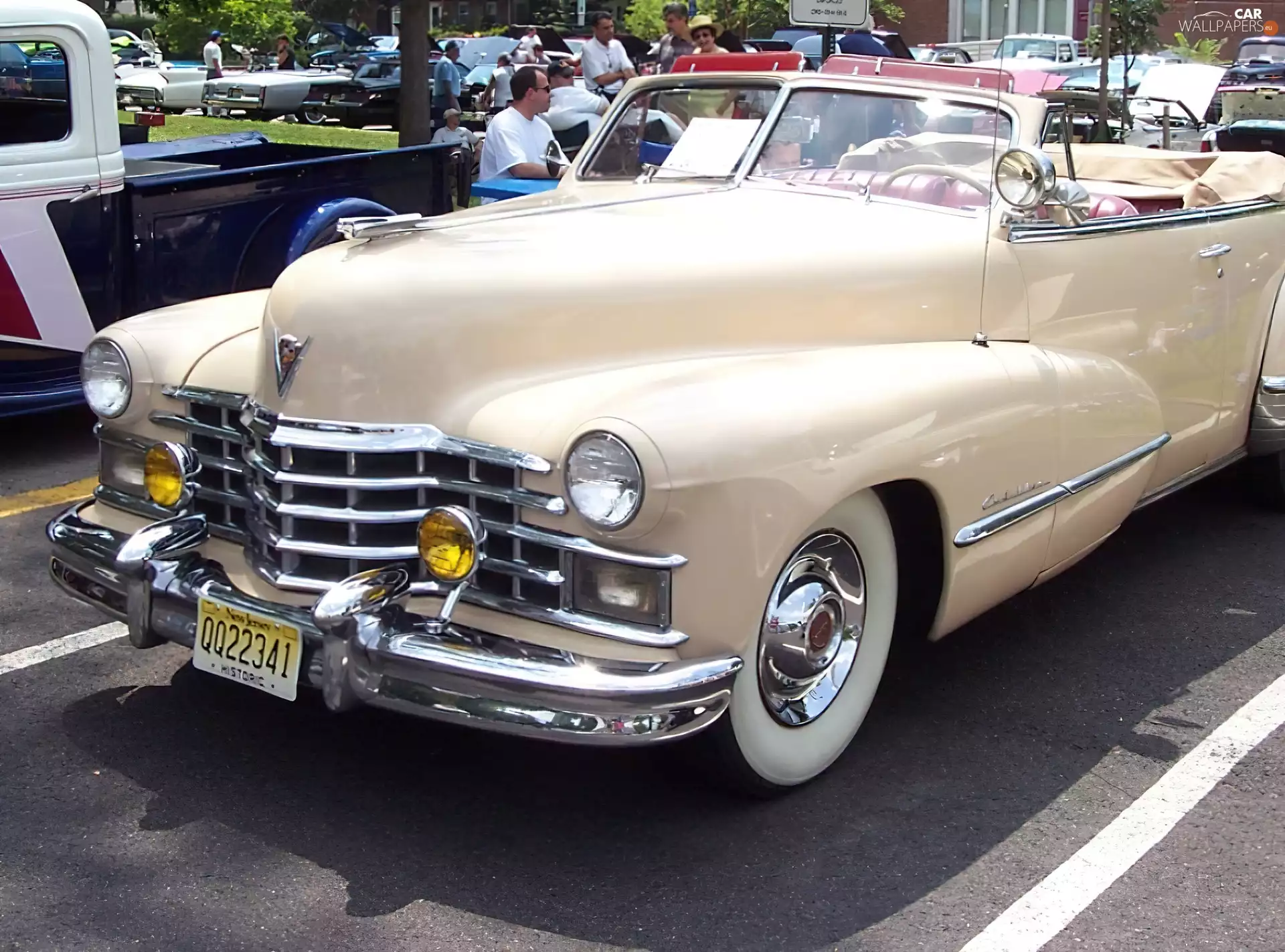 bumper, Cadillac, wheel, wheels, tires, light