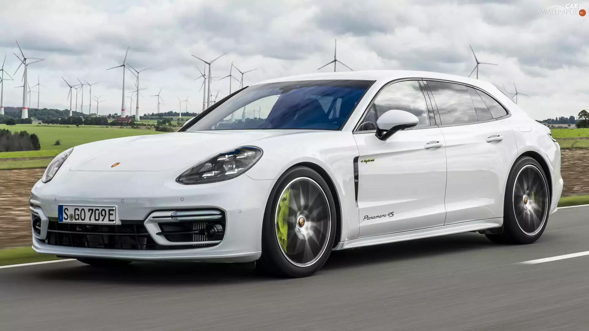 Porsche Panamera S, White