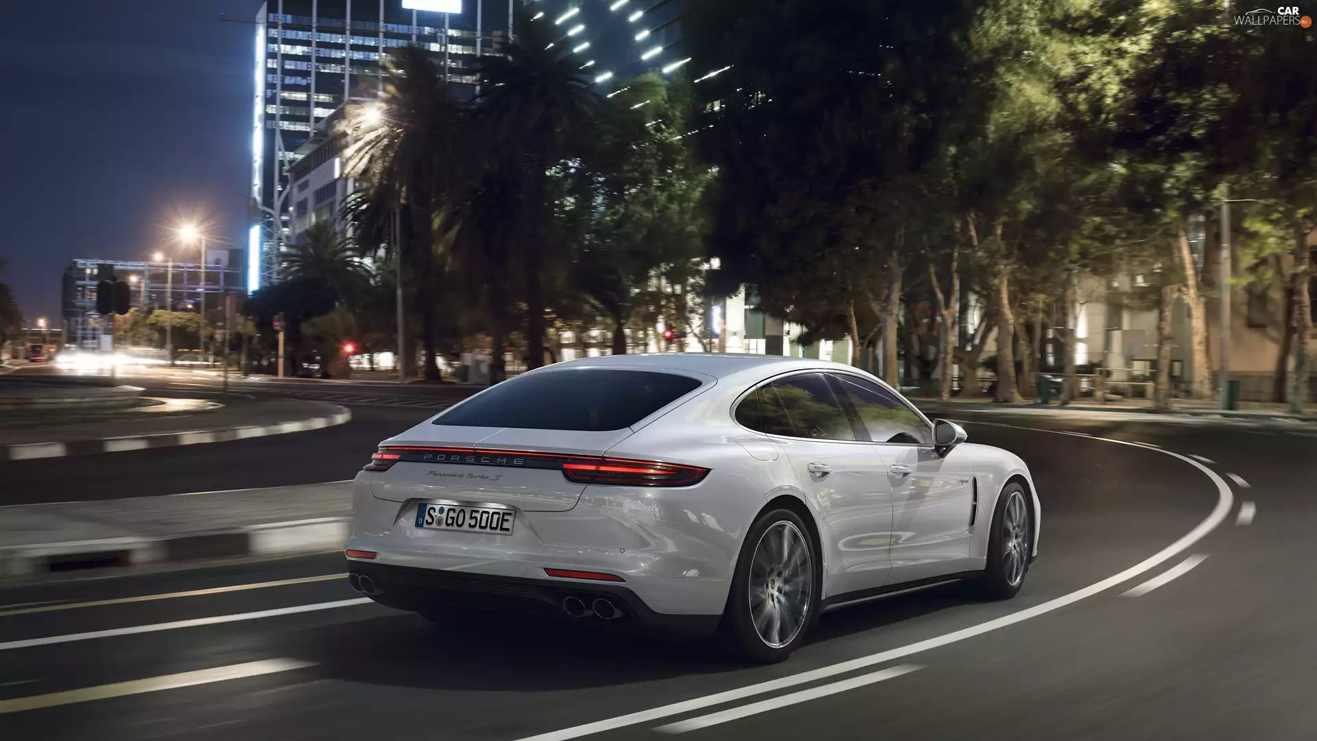 White, 2017, Street, Porsche Panamera Turbo S E-Hybrid