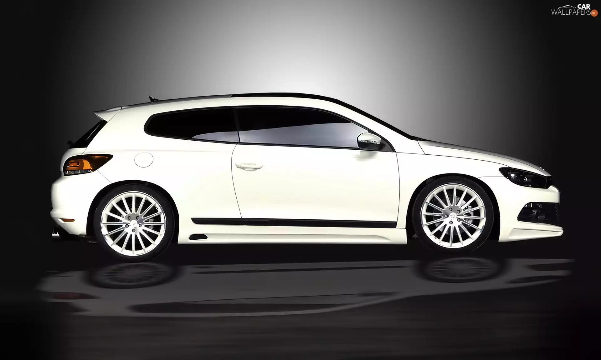 White, Scirocco