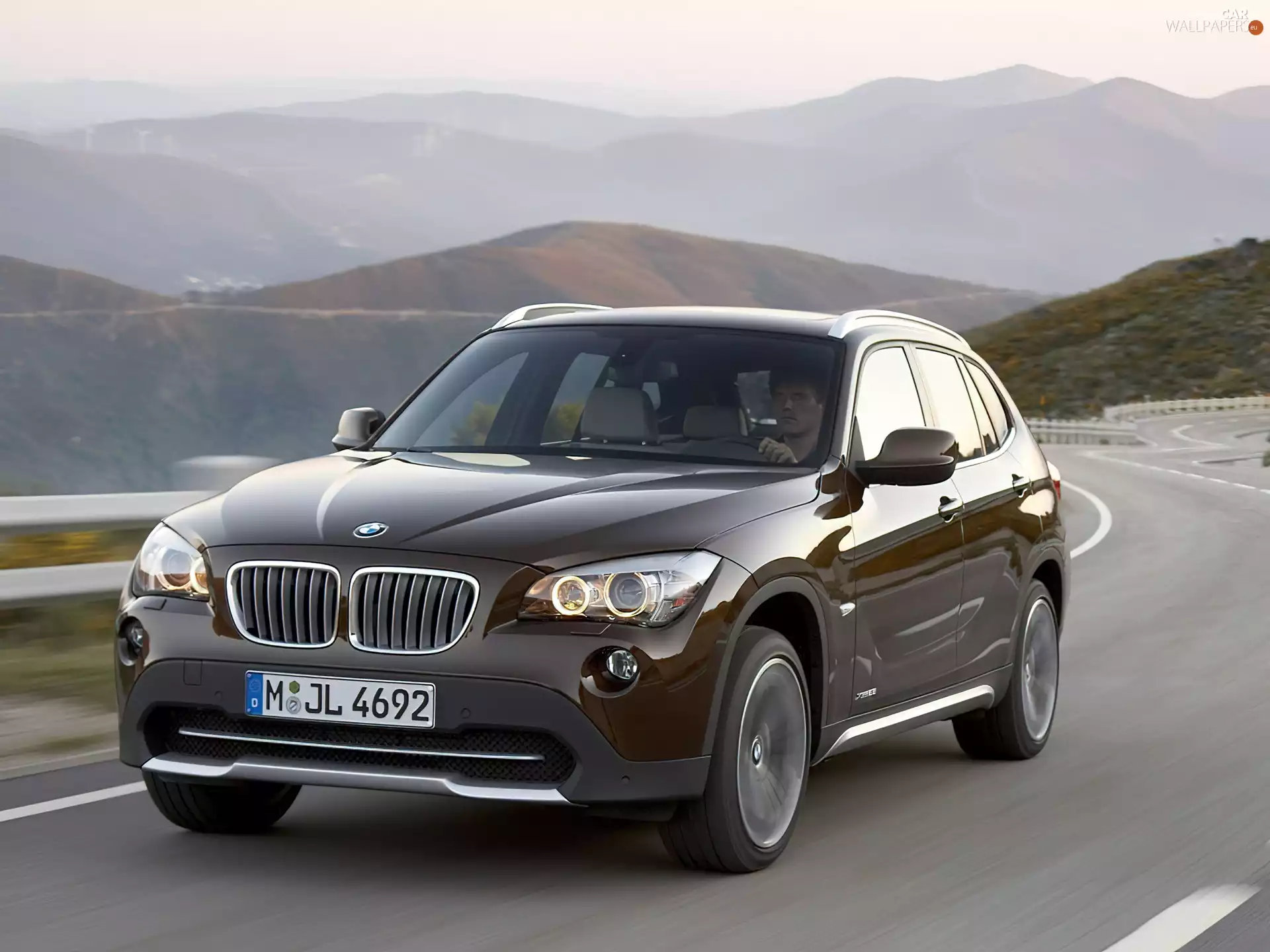 23d, Brown, BMW X1