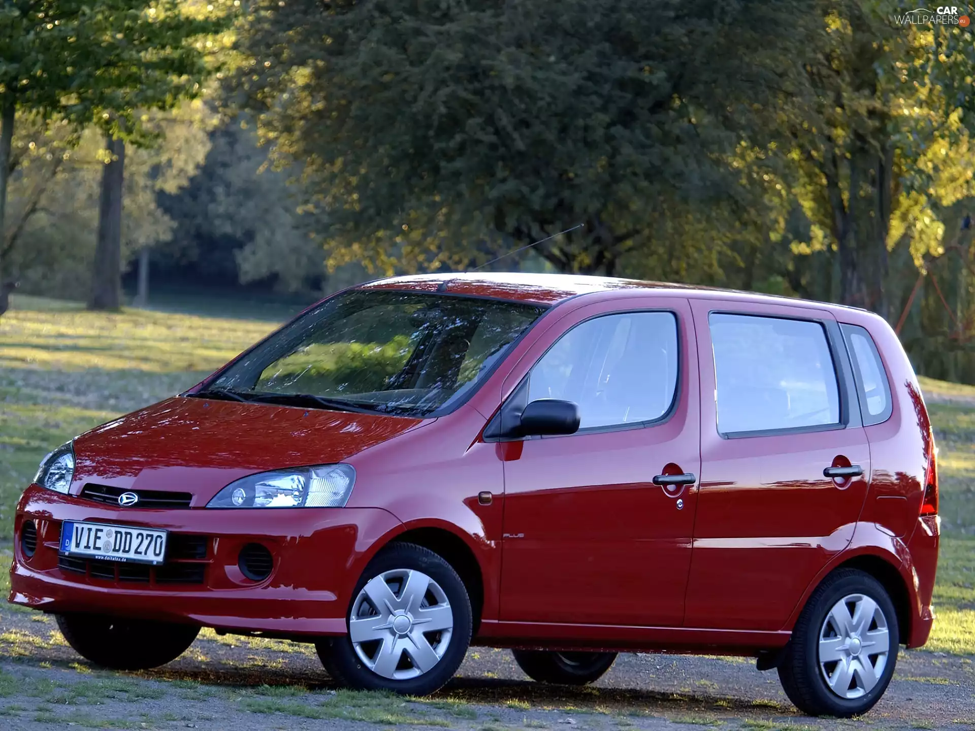 Daihatsu YRV, HAND, driver, Doors