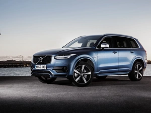 Volvo XC90 T8, 2016
