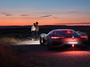 Renault Trezor Concept, a man, Women, 2016