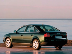 green ones, Audi A6