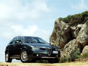 Halogens, Alfa Romeo Crosswagon, @