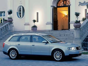Audi A4, AVANT