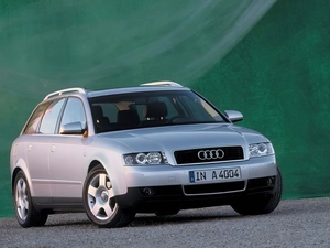 Audi A4, AVANT