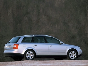 Audi A4, AVANT