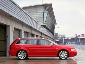 Red, Audi RS4, AVANT
