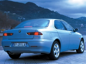 Alfa Romeo 156, Back
