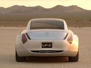 Lexus LF-C, Back