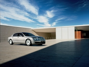 Luxury, Bentley Continental Flying Spur