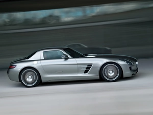 Mercedes Benz SLS, Right, HAND