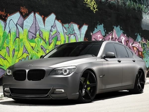 BMW M7 E65