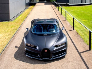Bugatti Chiron, Front